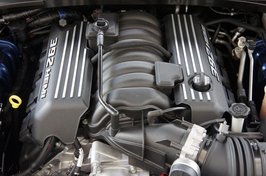  Dodge Challenger SRT8 392 2011 года  (фото 86 из 115)